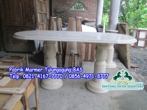Pabrik Marmer Tulungagung Meja-Makan-Marmer-Oval-300x225  
