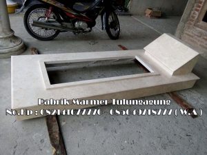 Pabrik Marmer Tulungagung Makam-Marmer-300x225  