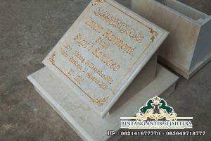 Pabrik Marmer Tulungagung Batu-Nisan-Marmer-Minimalis-300x200  