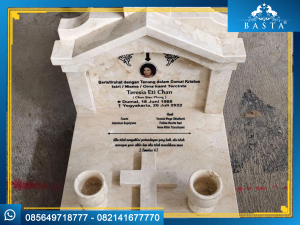 Nisan Kristen Katolik Marmer